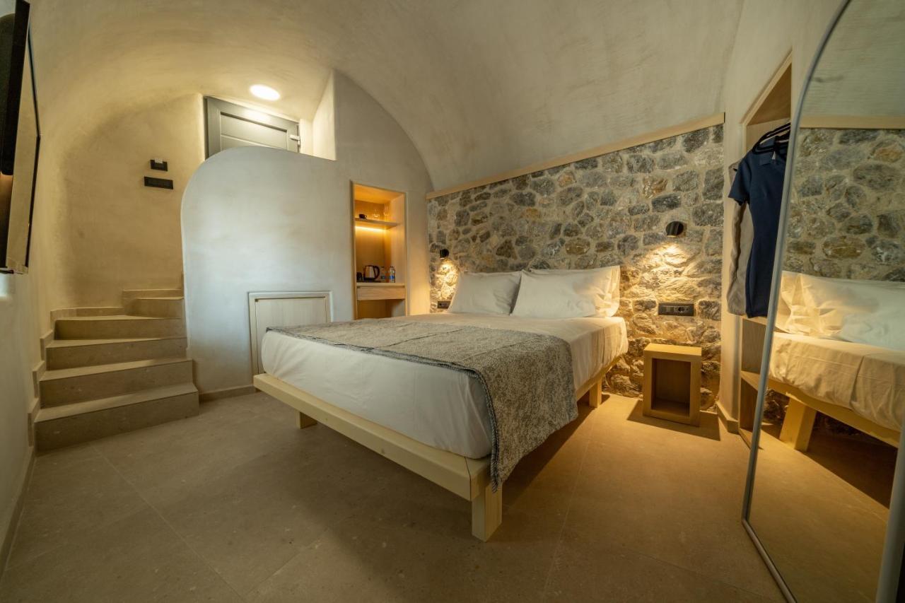 Alaya Suites Pyrgos Kallistis Exterior photo