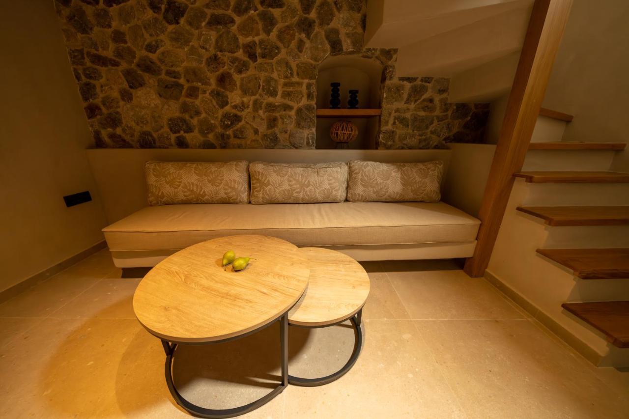 Alaya Suites Pyrgos Kallistis Exterior photo