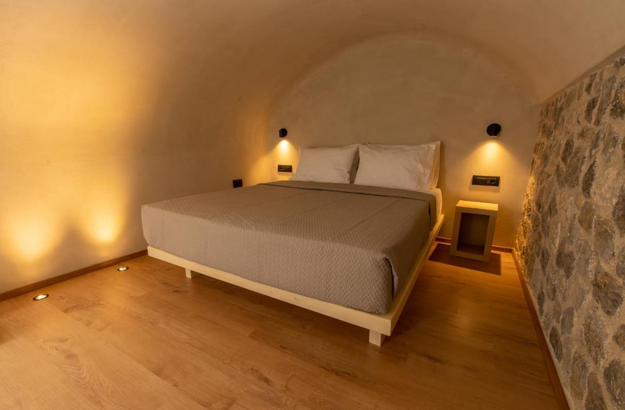 Alaya Suites Pyrgos Kallistis Exterior photo