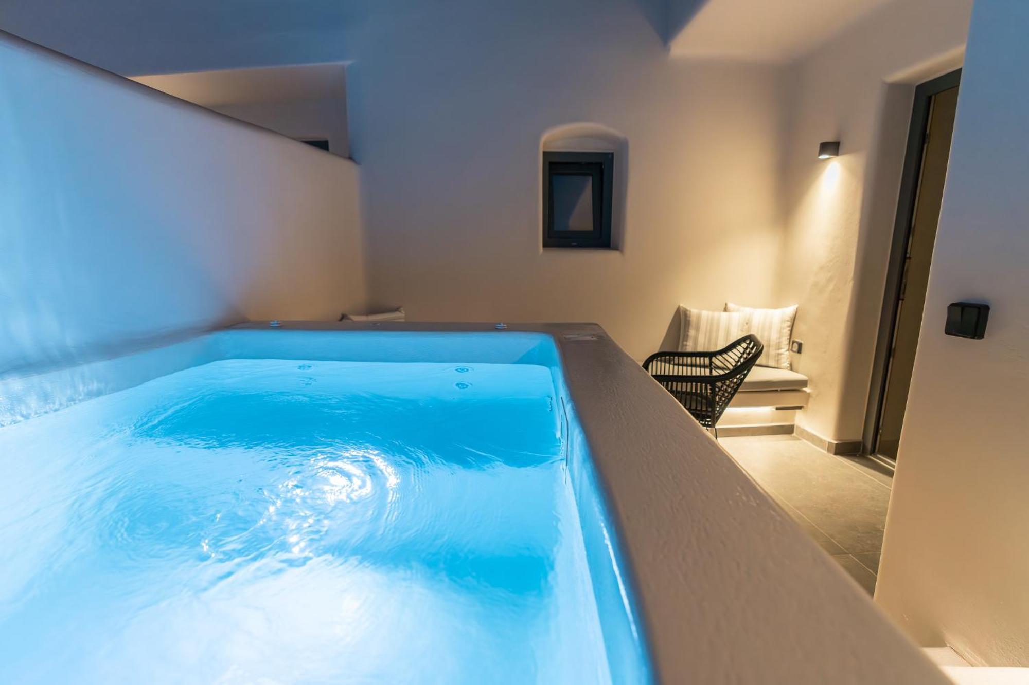 Alaya Suites Pyrgos Kallistis Exterior photo
