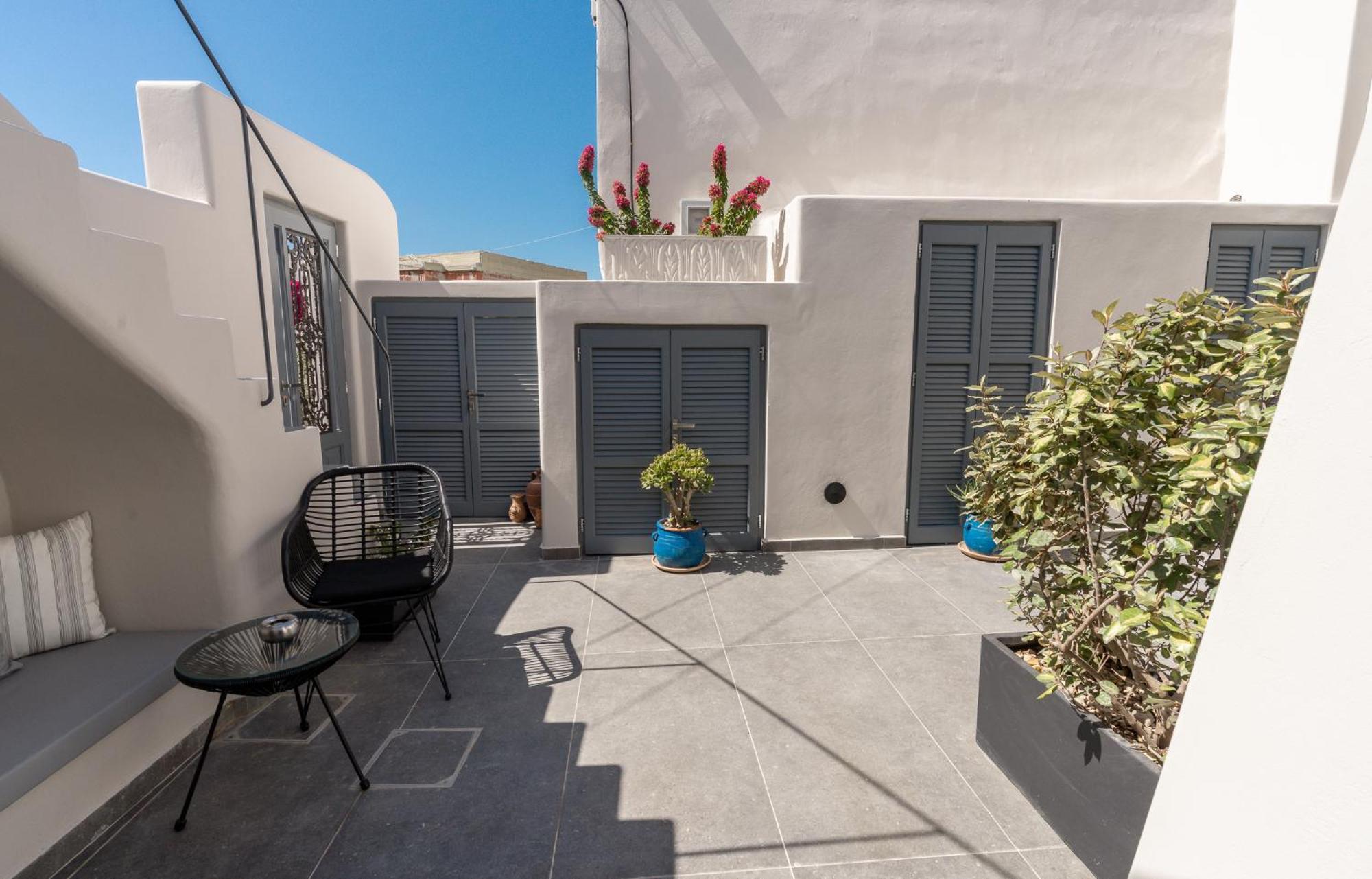 Alaya Suites Pyrgos Kallistis Exterior photo