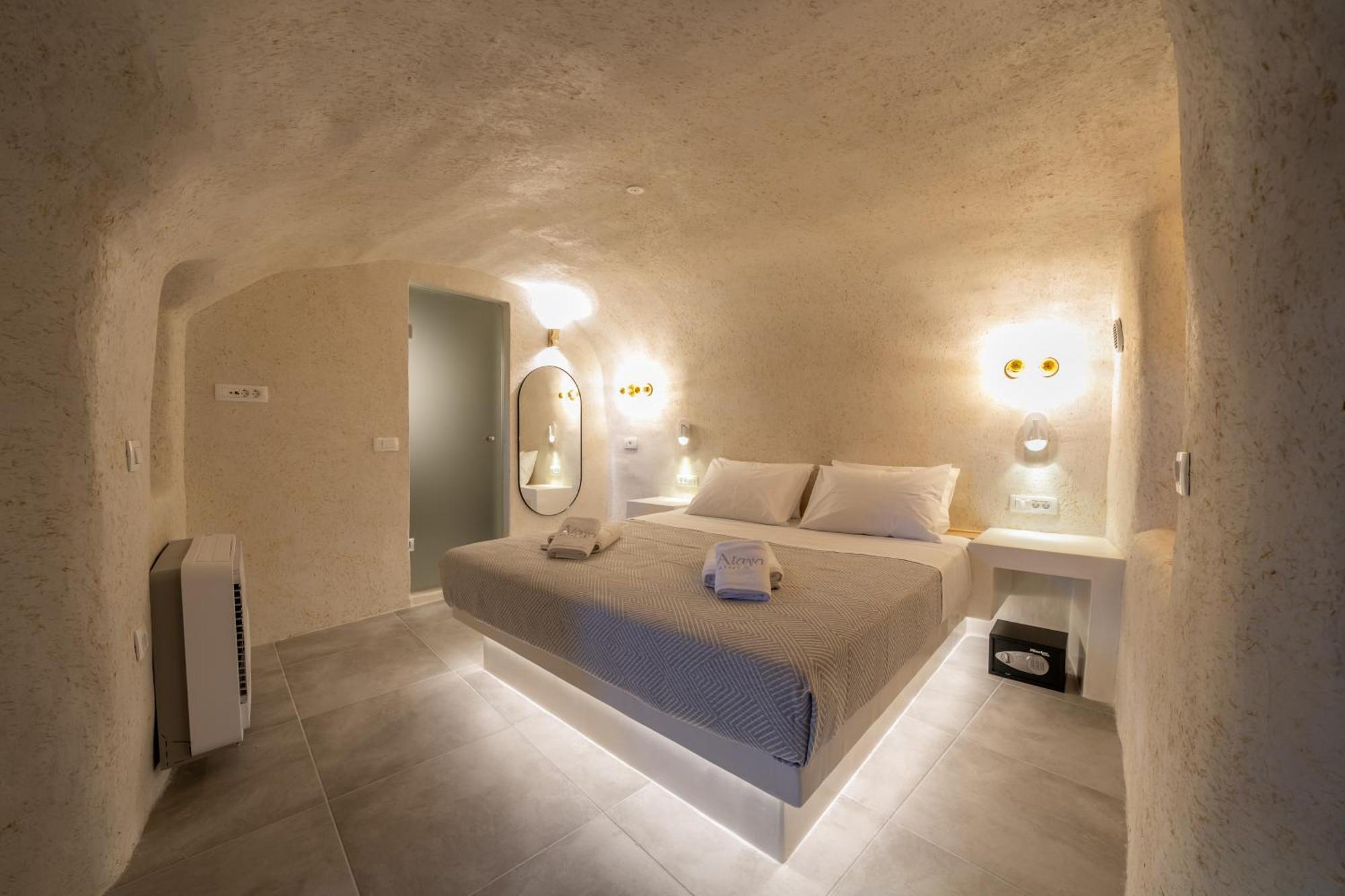 Alaya Suites Pyrgos Kallistis Exterior photo