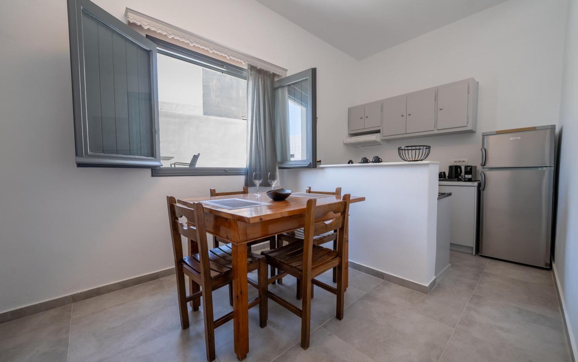 Alaya Suites Pyrgos Kallistis Exterior photo