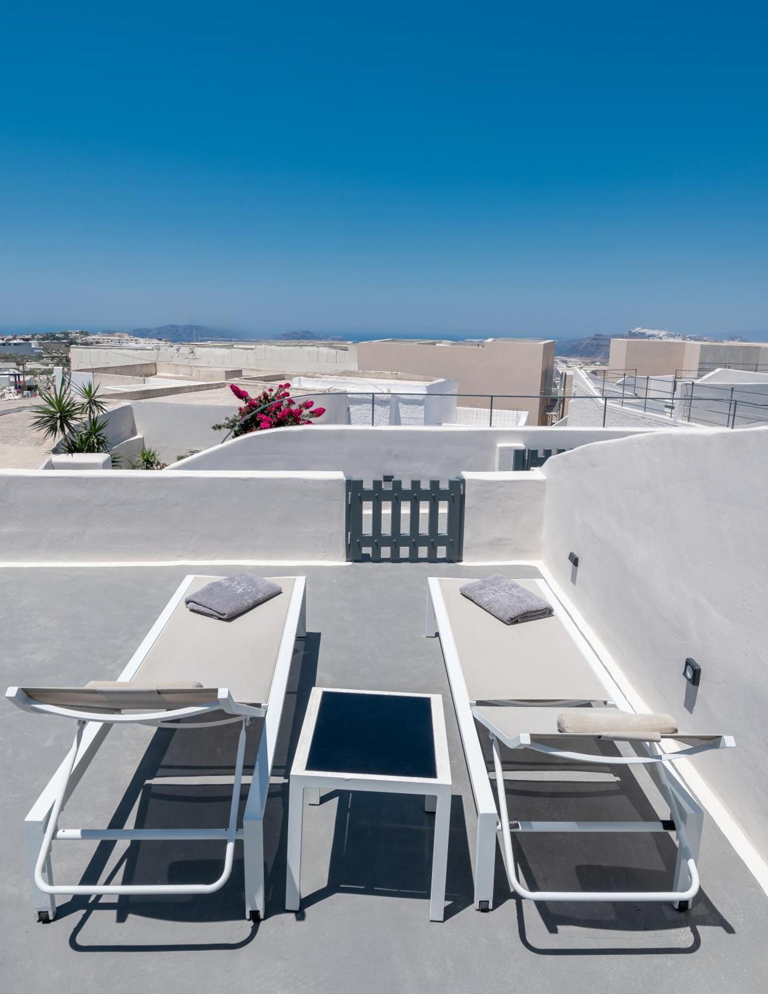 Alaya Suites Pyrgos Kallistis Exterior photo